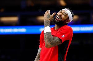 莺歌谈关键助攻：生涯早期我没那么耐心 知道有包夹还是差点投了